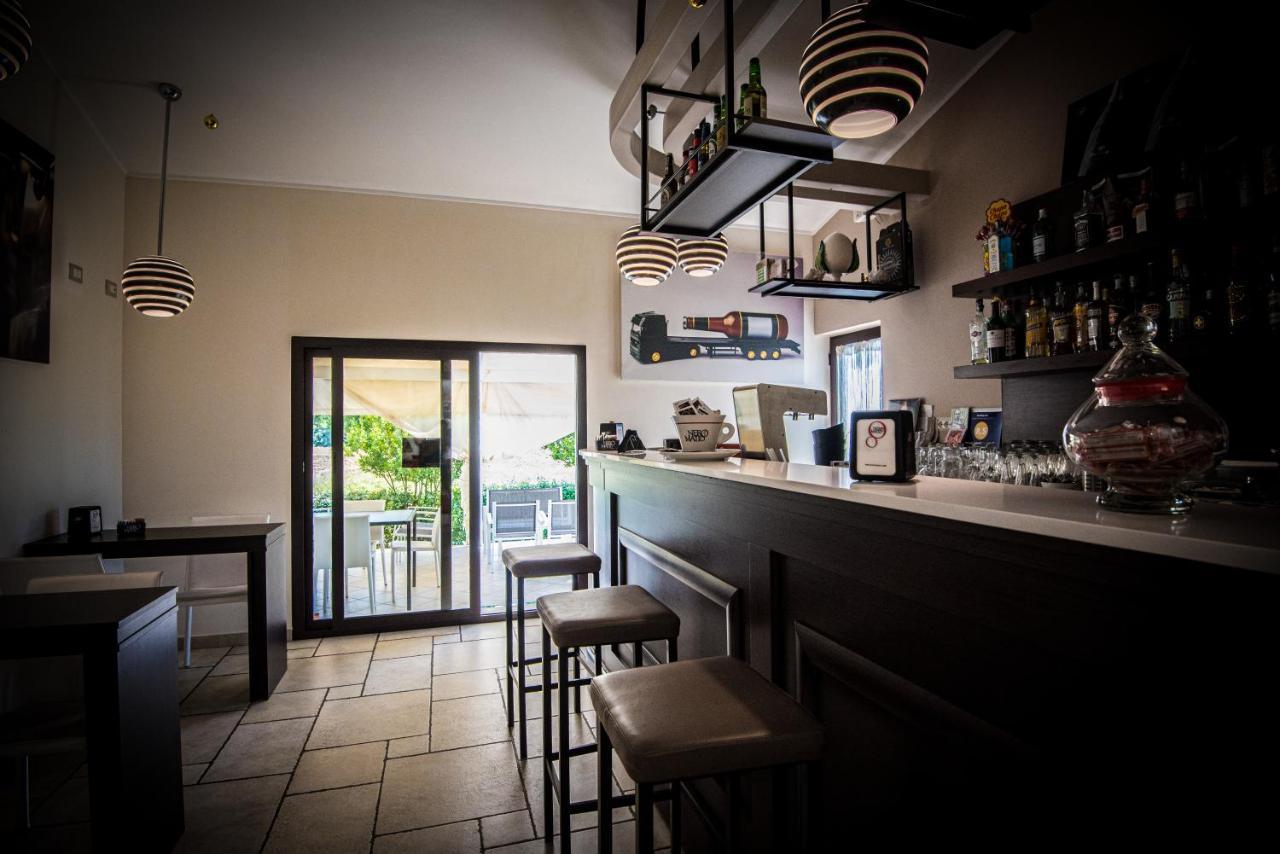 Locanda Del Pino Marina di Ginosa Exterior photo
